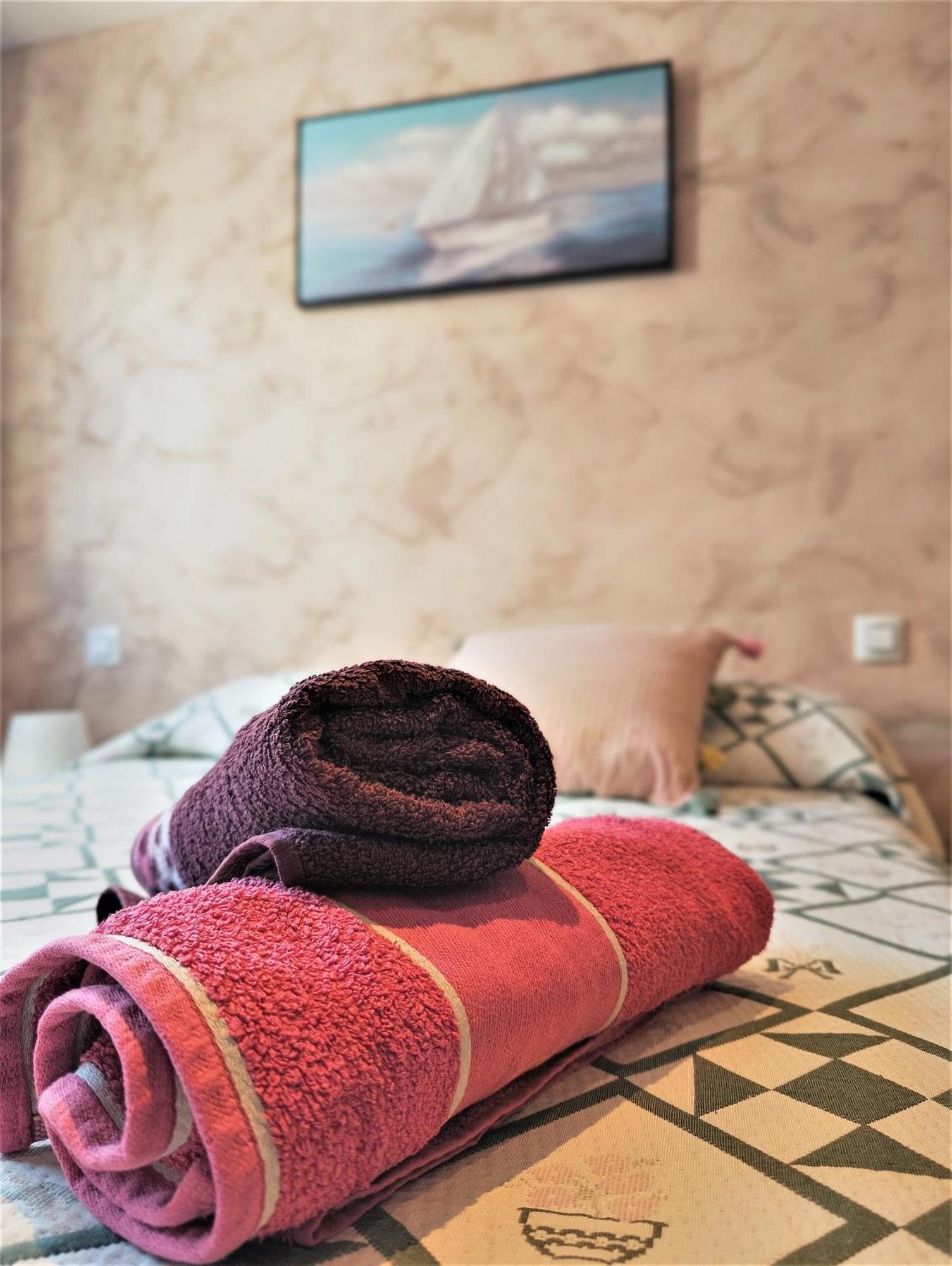 Bec, Hospital Cruces, Parking Gratis, Wifi, Aa, A 15 Min De Bilbao Apartment Barakaldo Exterior photo